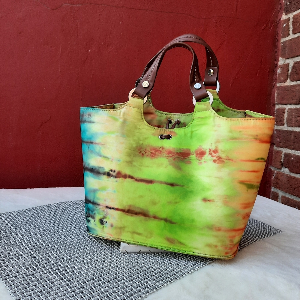 Donald Pliner Abstract Tie Dye Small Satchel Handbag Purse Rare Travel Wedding - Picture 1 of 12